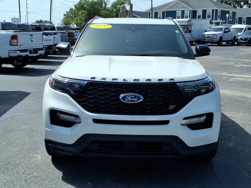 Used 2022 Ford Explorer ST w/ Equipment Group 401A AWD/4WD image 8