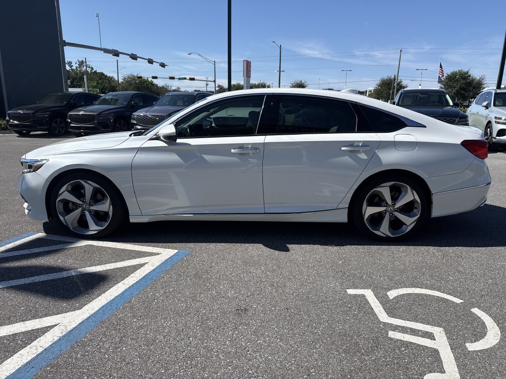 Used 2020 Honda Accord Touring image 5