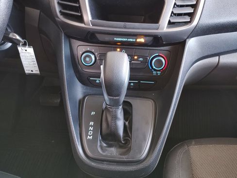 Used 2020 Ford Transit Connect XL FWD image 28