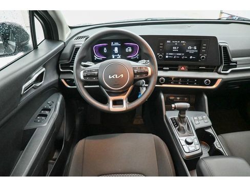 Used 2023 Kia Sportage LX image 26