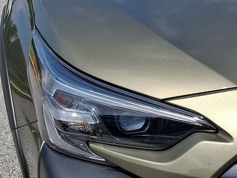 Certified 2025 Subaru Outback Touring XT AWD/4WD image 10