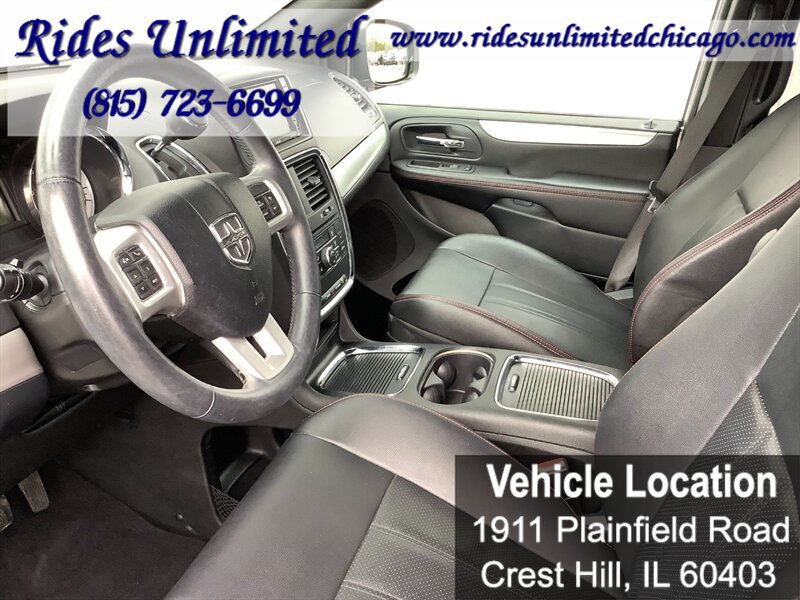 Used 2018 Dodge Grand Caravan GT FWD image 12