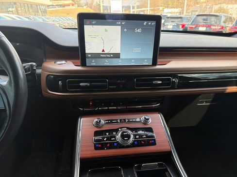 Used 2021 Lincoln Aviator Reserve w/ Equipment Group 210A image 21