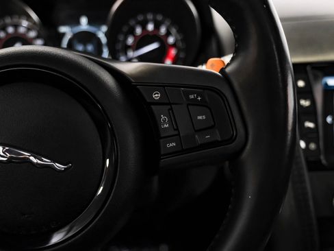 Used 2016 Jaguar F-TYPE S image 12