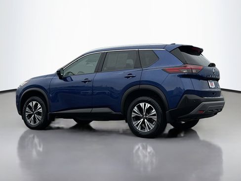 Used 2021 Nissan Rogue SV w/ Premium Package image 13