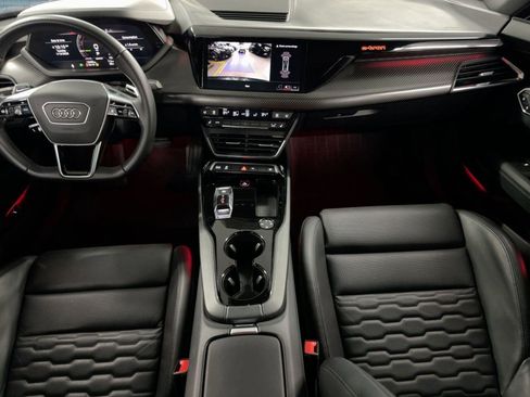 Used 2023 Audi e-tron GT Premium Plus w/ Performance Package image 28