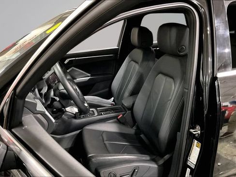 Used 2022 Audi Q3 2.0T Premium w/ Convenience Package AWD/4WD image 25
