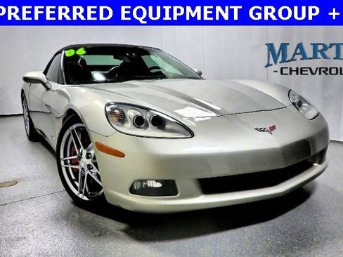 Used 2006 Chevrolet Corvette Base w/ Preferred Equipment Group image 1