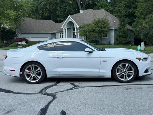 Used 2015 Ford Mustang GT Premium w/ Enhanced Security Package RWD image 21