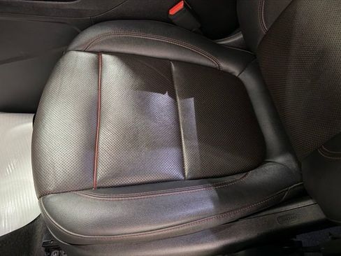 Used 2021 Chevrolet Blazer RS w/ Enhanced Convenience Package FWD image 15