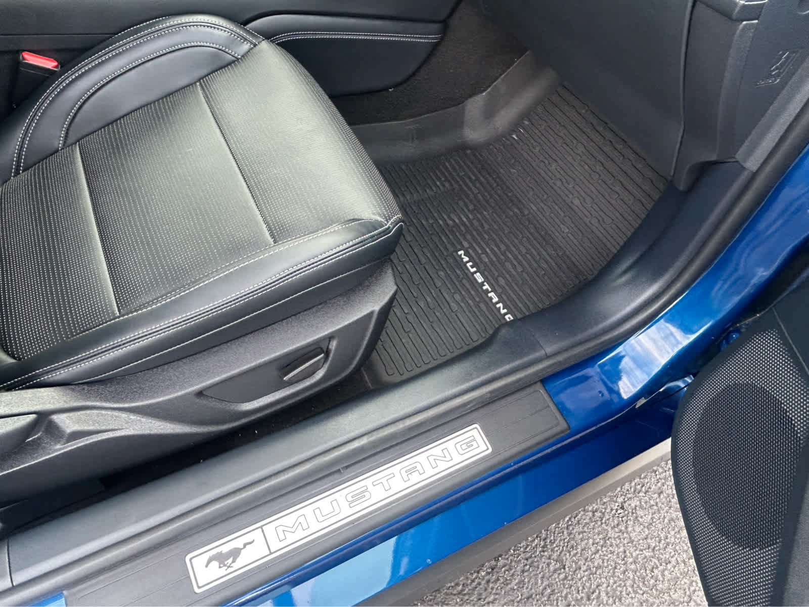Used 2024 Ford Mustang Premium RWD image 12