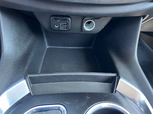 Used 2020 Chevrolet Traverse RS w/ LPO, Floor Liner Package AWD/4WD image 35