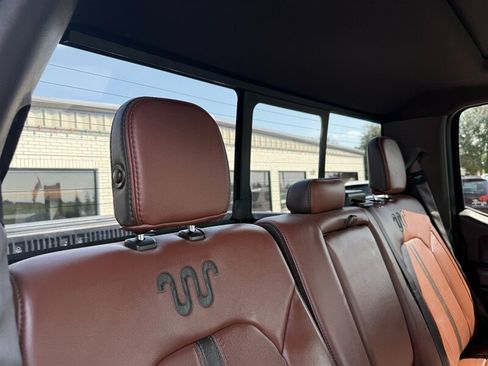Used 2018 Ford F150 King Ranch w/ Equipment Group 601A Luxury AWD/4WD image 16