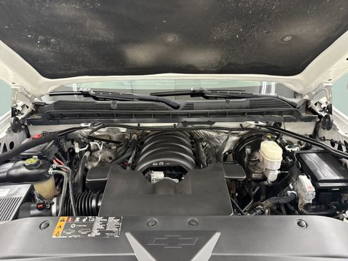 Used 2018 Chevrolet Silverado 1500 LT w/ All Star Edition AWD/4WD image 7