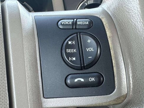 Used 2014 Ford Expedition XLT RWD image 31