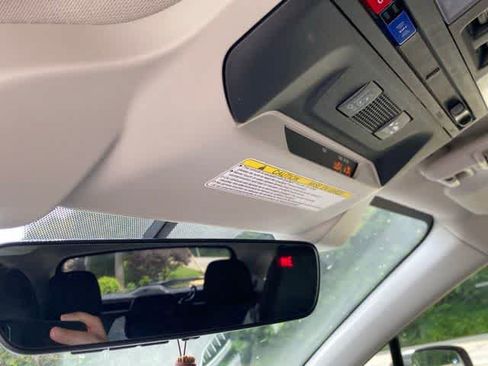 Used 2019 Subaru Crosstrek 2.0i Limited w/ Moonroof Package w/Navigation AWD/4WD image 30