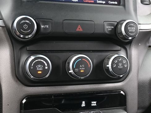 Used 2020 RAM 1500 Big Horn image 24