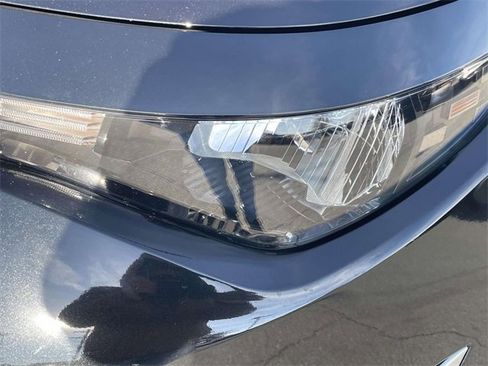 Used 2023 Kia Soul LX w/ LX Technology Package image 14