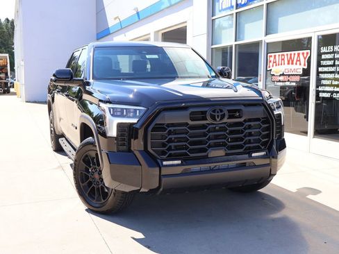 Used 2026 Toyota Tundra Limited w/ TRD Off-Road Package AWD/4WD image 41