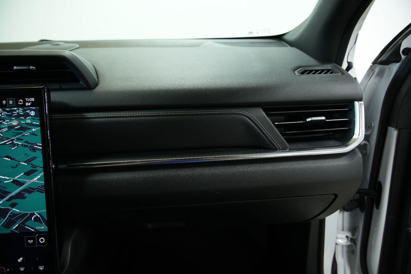 Used 2026 GMC Terrain Elevation AWD/4WD image 23