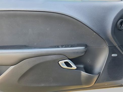 Used 2019 Dodge Challenger R/T Scat Pack w/ Driver Convenience Group image 15