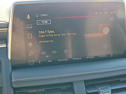 Used 2023 GMC Yukon AT4 w/ AT4 Premium Plus Package image 26