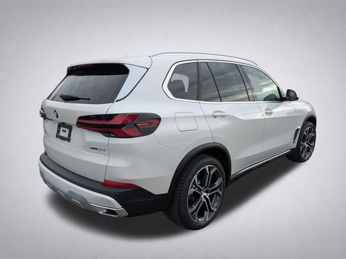 New 2026 BMW X5 xDrive40i AWD/4WD image 4