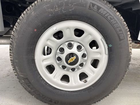 New 2025 Chevrolet Silverado 3500 W/T w/ WT Convenience Package image 39