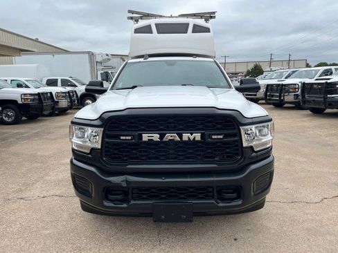 Used 2022 RAM 2500 Tradesman RWD image 4