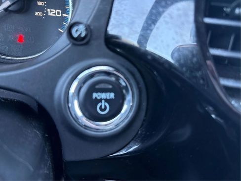 Used 2021 Mitsubishi Outlander SEL image 42