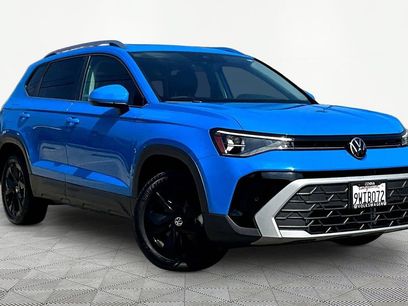 Used 2025 Volkswagen Taos SE