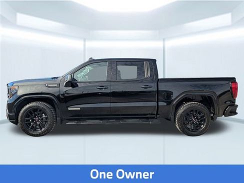 Used 2023 GMC Sierra 1500 Elevation image 2