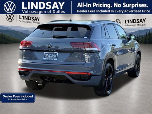 Used 2023 Volkswagen Atlas Cross Sport SEL R-Line AWD/4WD image 7
