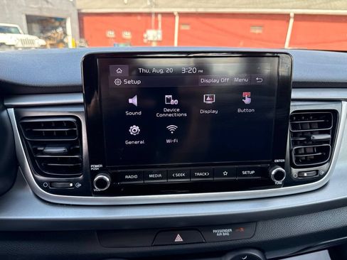 Used 2022 Kia Rio LX FWD image 32