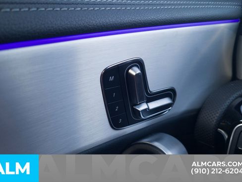 Used 2025 Mercedes-Benz CLA 250 4MATIC image 35