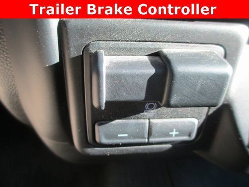 Certified 2022 GMC Sierra 2500 SLE w/ SLE Convenience Package image 14