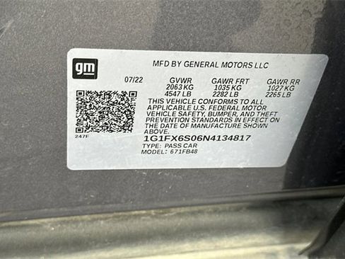 Used 2022 Chevrolet Bolt LT w/ Infotainment Package image 35