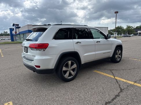 Used 2015 Jeep Grand Cherokee Limited w/ Luxury Group II AWD/4WD image 23