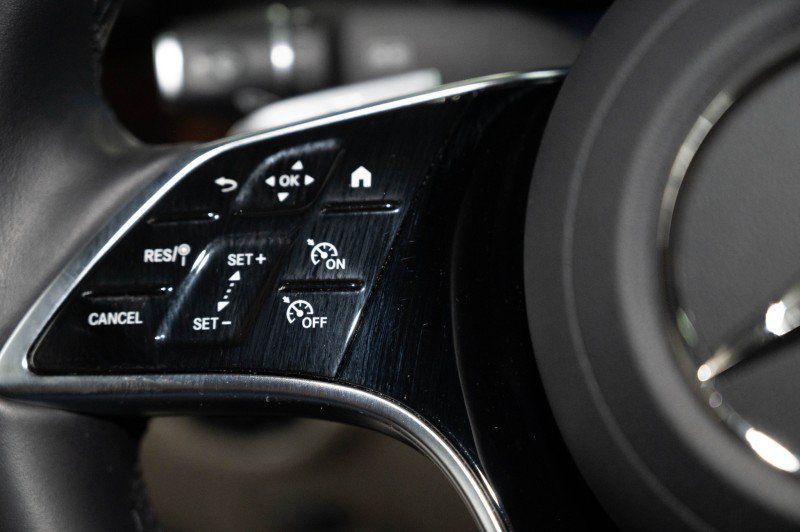 Used 2022 Mercedes-Benz E 350 Sedan image 24