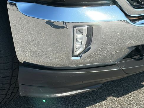 Used 2018 Chevrolet Silverado 1500 LT w/ All Star Edition image 5