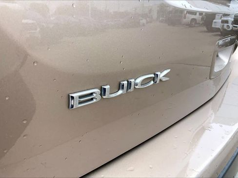 Used 2018 Buick Encore Essence image 9