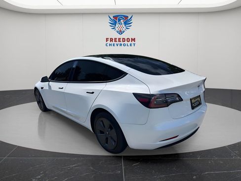 Used 2022 Tesla Model 3 Long Range AWD/4WD image 4