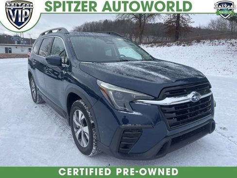 Used 2024 Subaru Ascent Premium w/ Convenience Package image 1