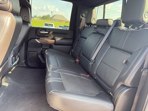 Used 2020 Chevrolet Silverado 3500 High Country AWD/4WD image 13