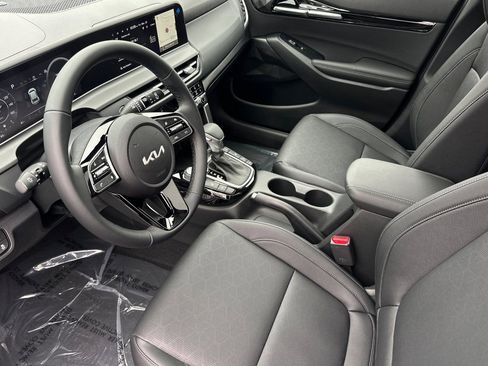 New 2026 Kia Seltos EX image 8