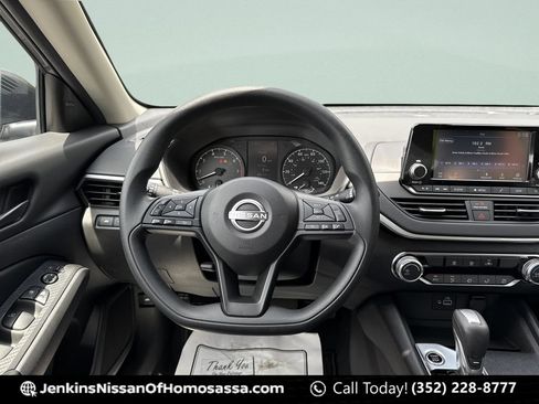 Certified 2024 Nissan Altima 2.5 S FWD image 37