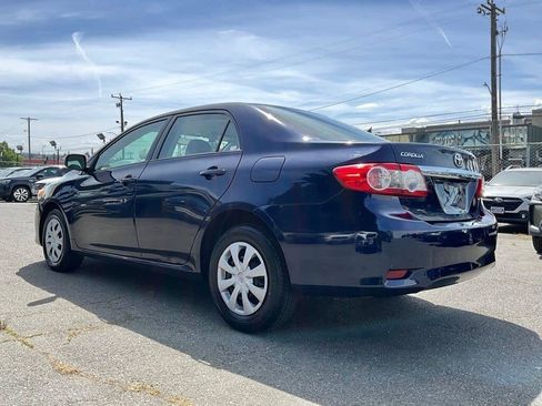 Used 2011 Toyota Corolla LE FWD image 6