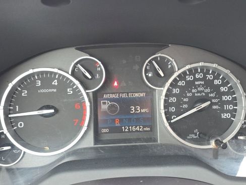 Used 2014 Toyota Tundra SR5 image 23