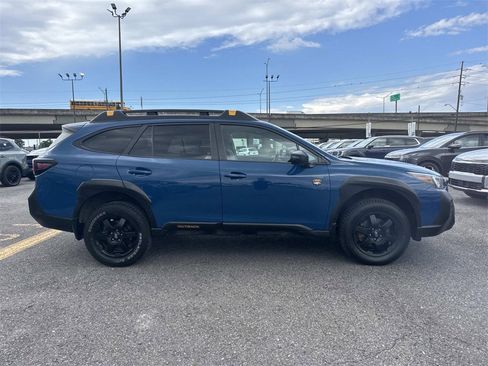 Used 2023 Subaru Outback Wilderness image 7