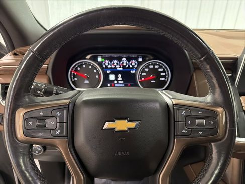 Used 2021 Chevrolet Suburban High Country image 28